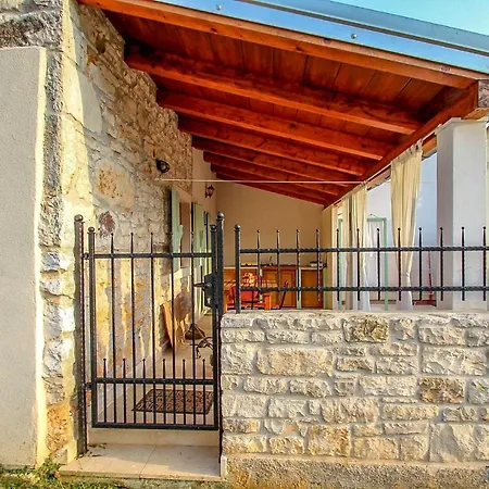 Casetta Apartment *